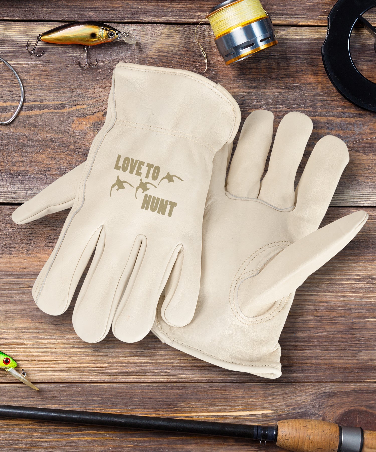 Trailblazer unlined leather gloves engraved with Love to Hunt ducks design