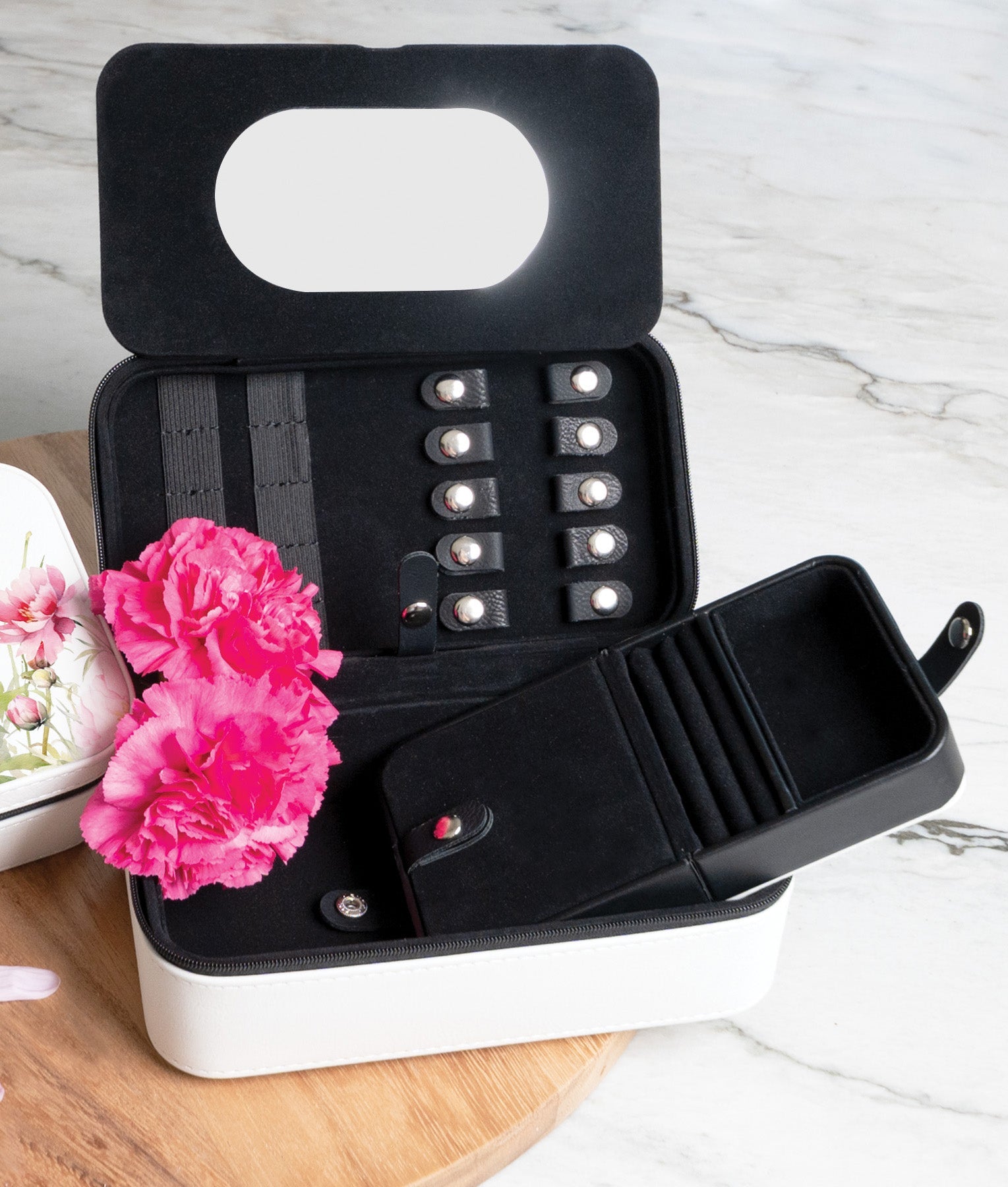 A Woman Who Fears the Lord Travel Jewelry Box Set